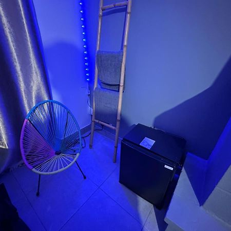 Love Room Avec Jacuzzi Proche Paris Et Roissy Cdg Persan Exterior photo